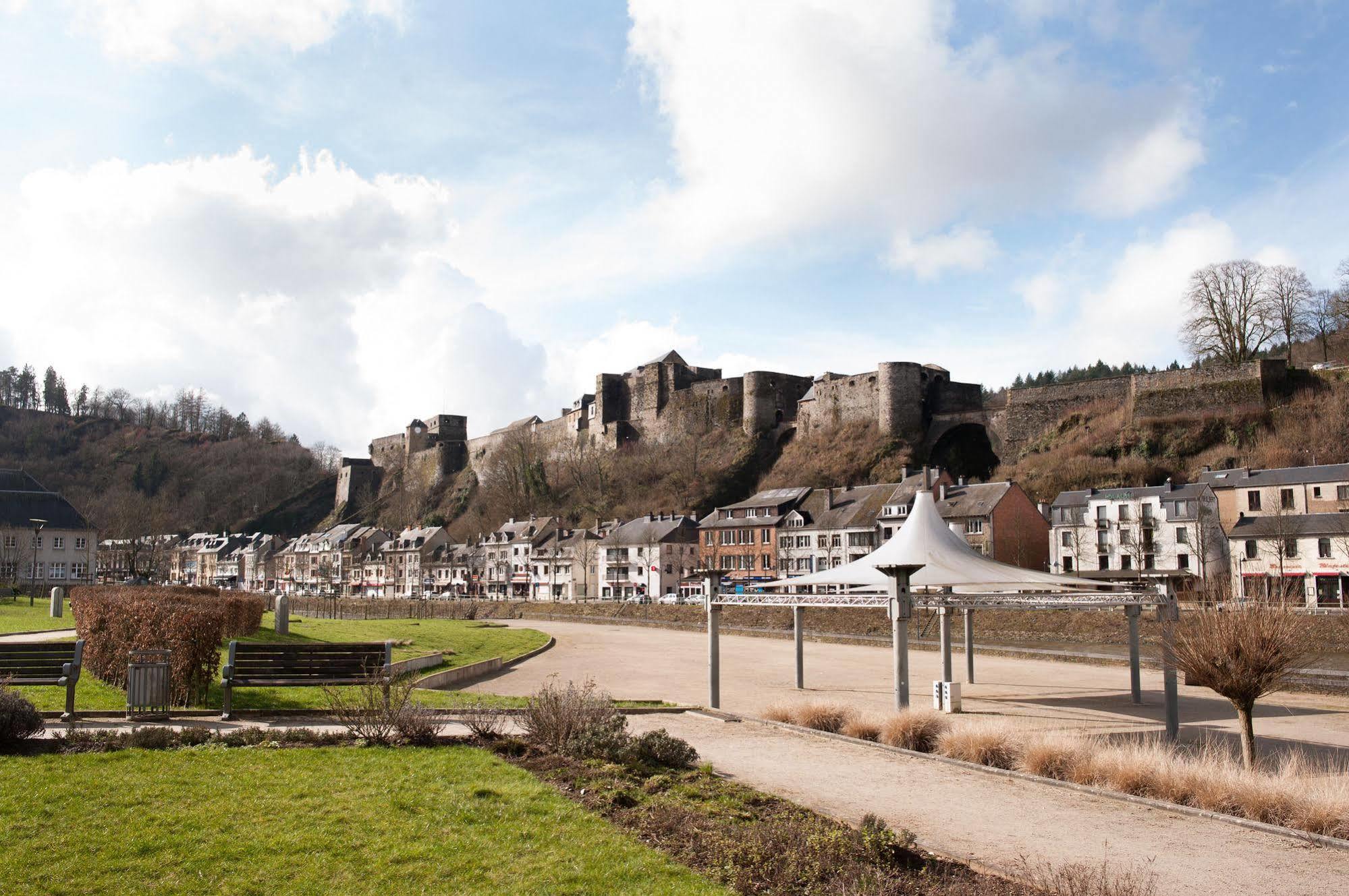 Auberge De Jeunesse De Bouillon Eksteriør bilde